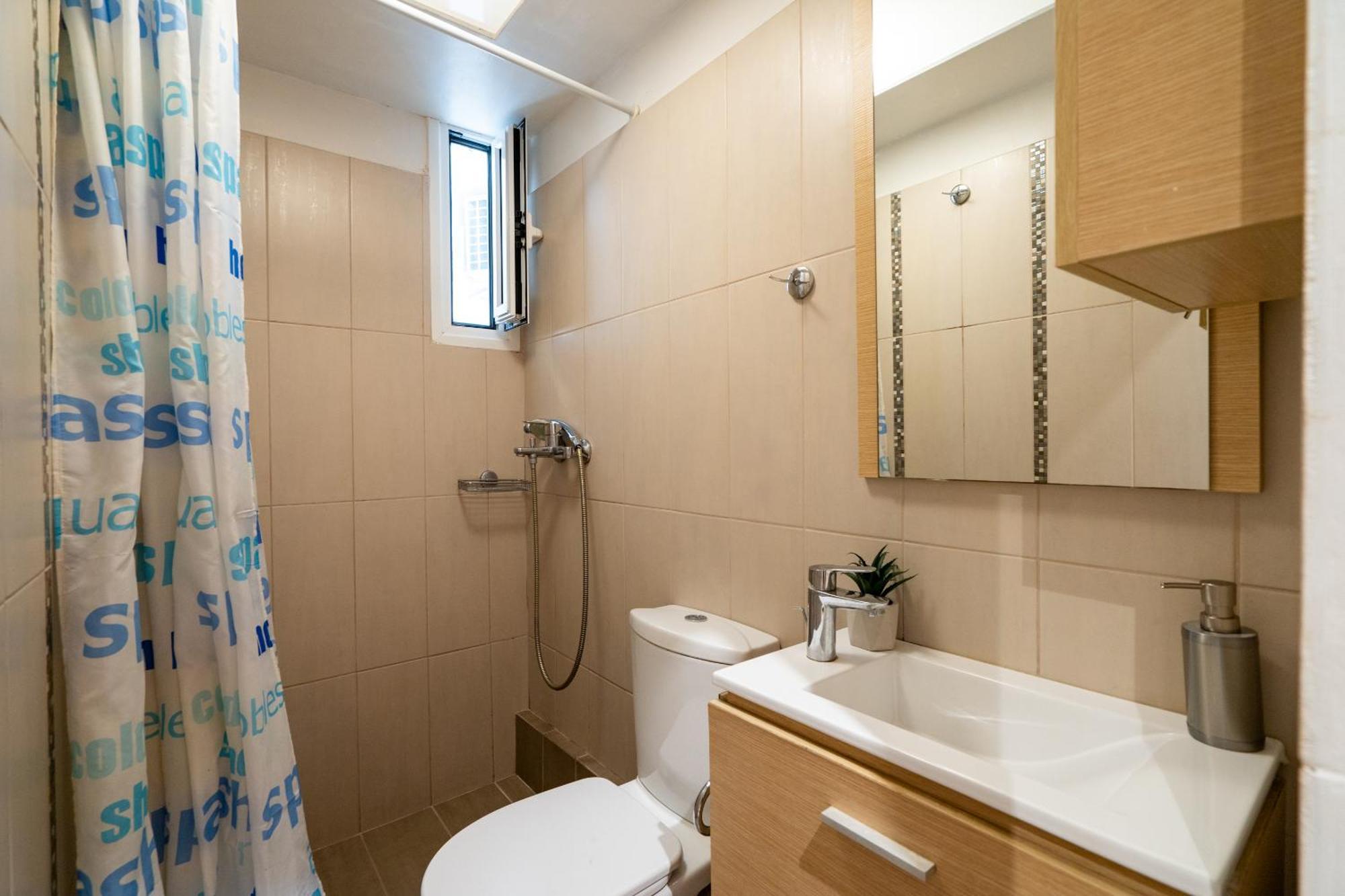 Ideally Located Apartment In Central Athen Eksteriør billede