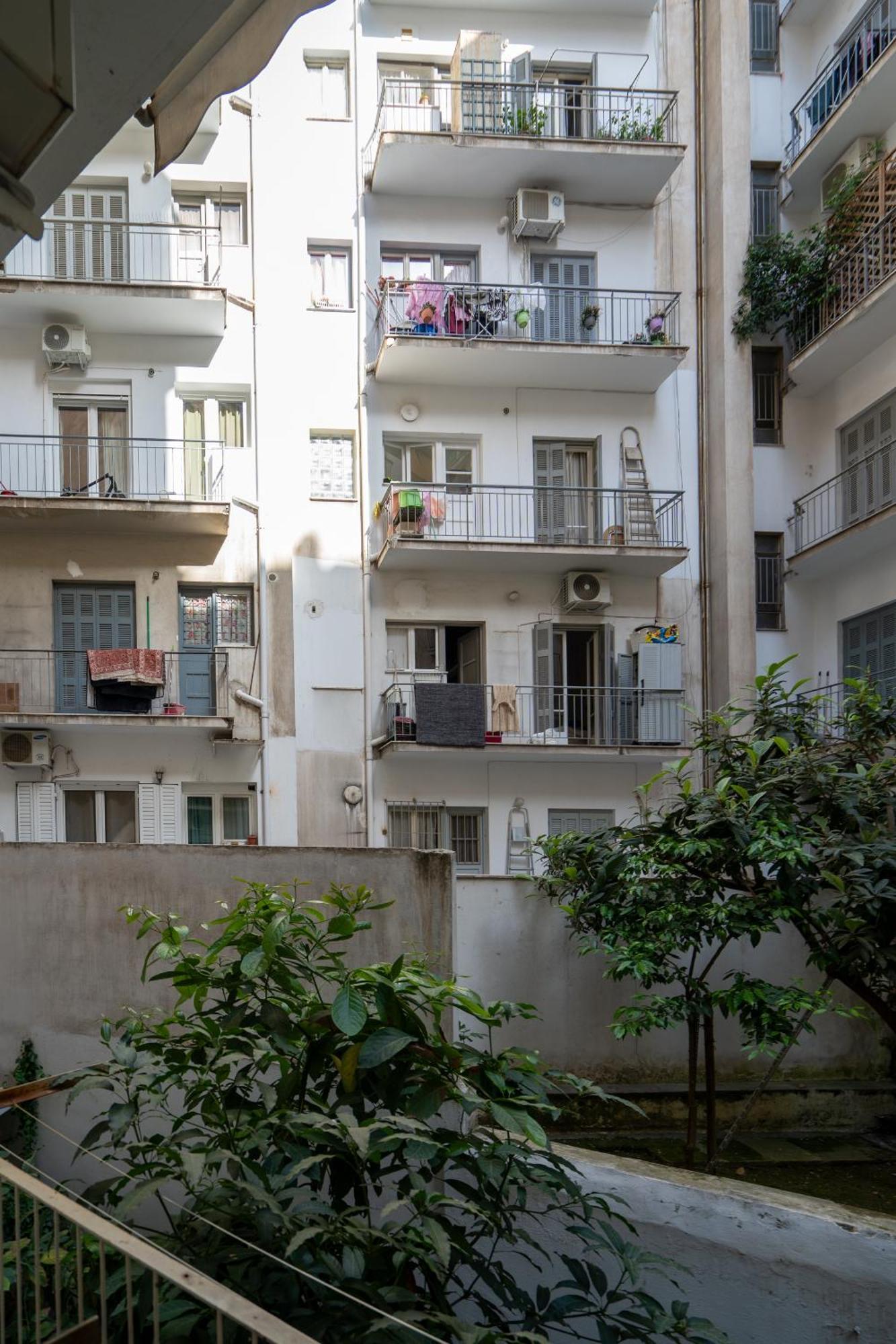 Ideally Located Apartment In Central Athen Eksteriør billede